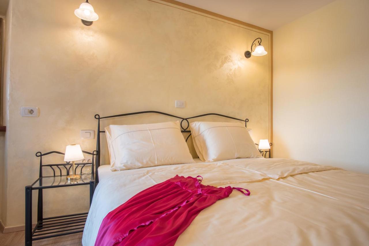 Apartment Radolca &